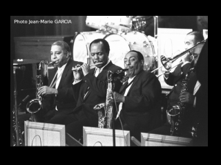 ELLINGTON Orchestra 3 Harold Ashby, Norris Turney, Johnny Hodges, Lawrence Brown (tb) & Russell Procope.jpg